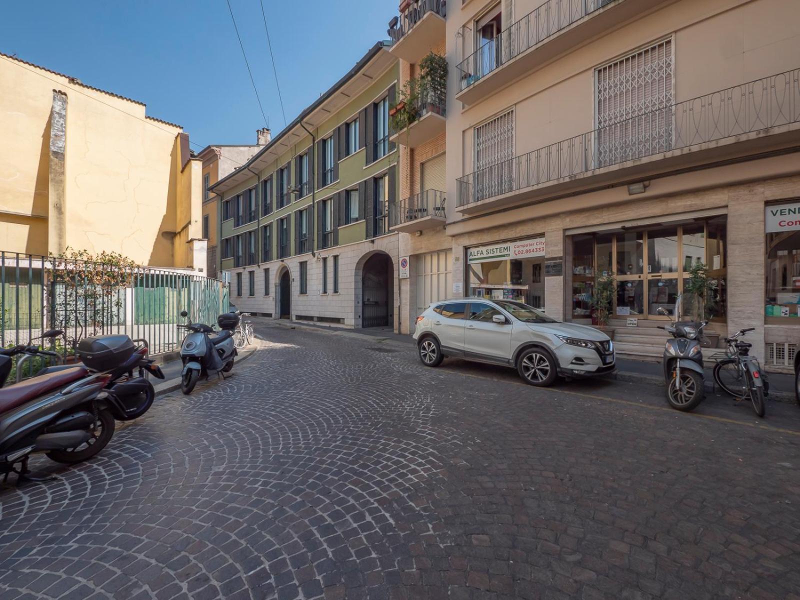 Italstay - Disciplini Apartment -10 Min Dal Duomo Mailand Exterior foto